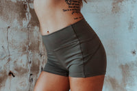 the Lioness pounce shorts :: leg logo